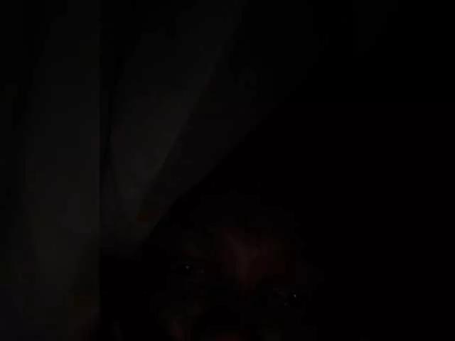 Freechat Petitegoddess on BongaCams