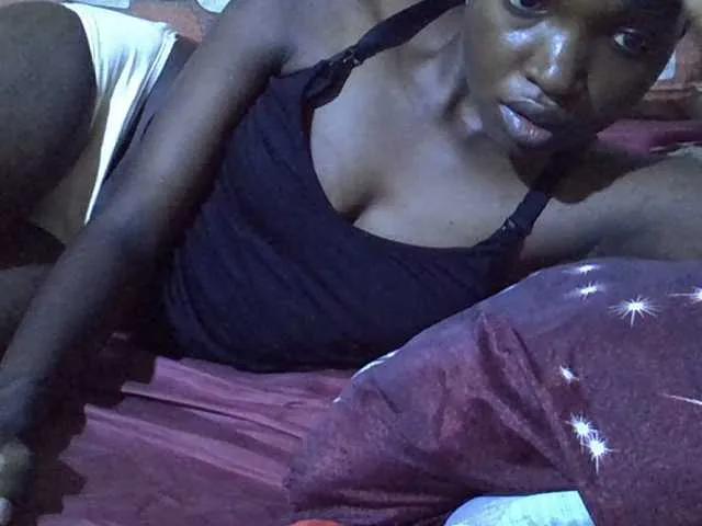 Offline princess-scovia on BongaCams