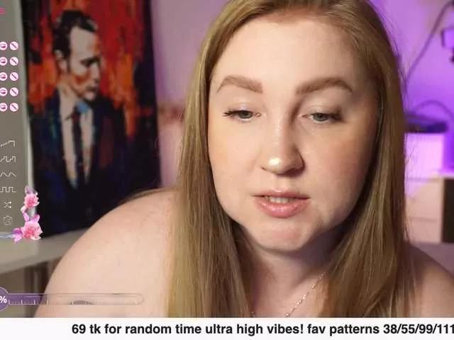 Freechat PusssyJuicy on BongaCams