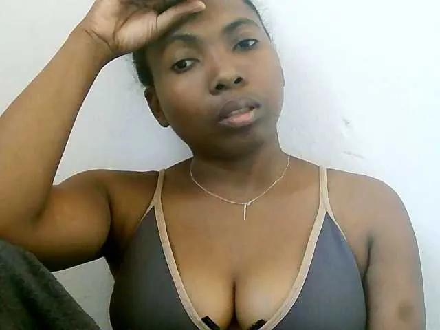 Freechat rasoaidah on BongaCams