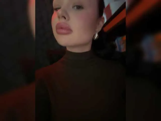 Freechat RedTobacco on BongaCams