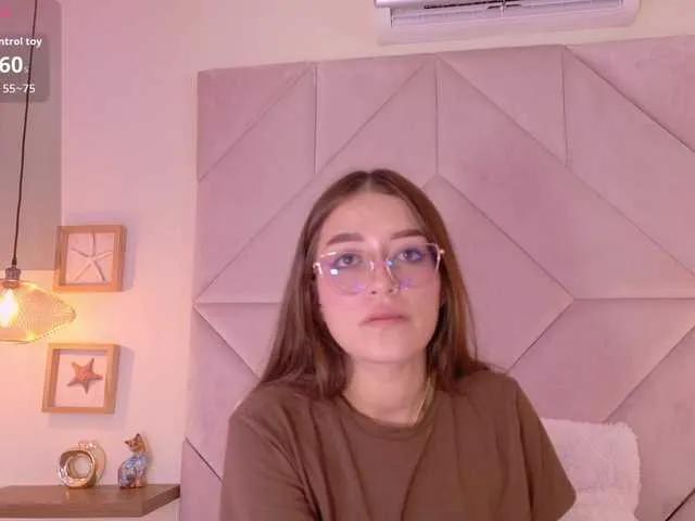 Offline roxana-mill on BongaCams