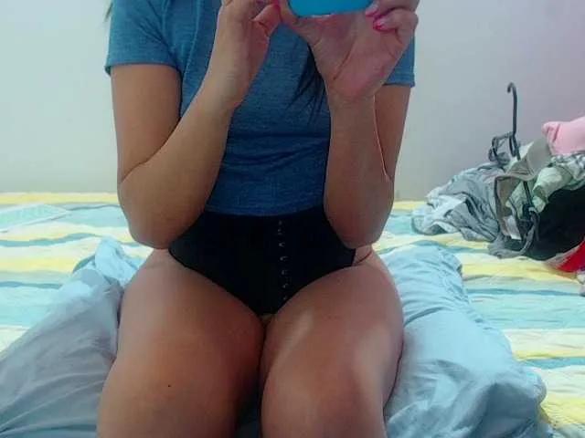 Offline Sabrinav on BongaCams