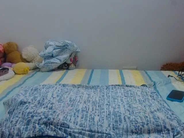 Offline Sabrinav on BongaCams