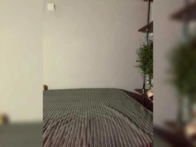 Offline Saliss1 on BongaCams