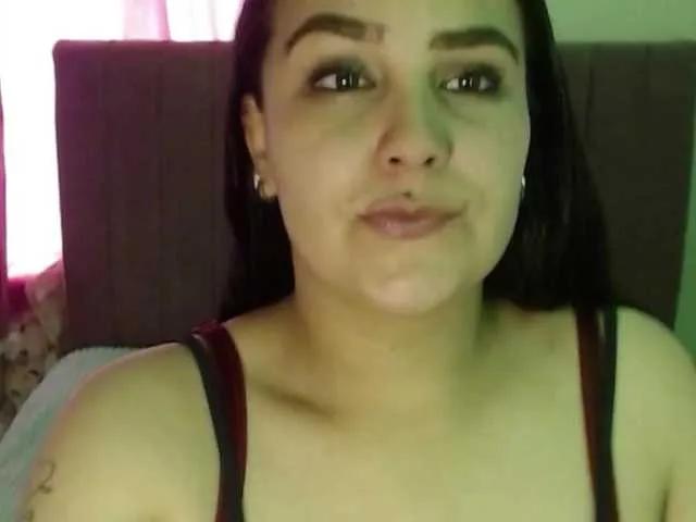 Freechat salmalopez on BongaCams