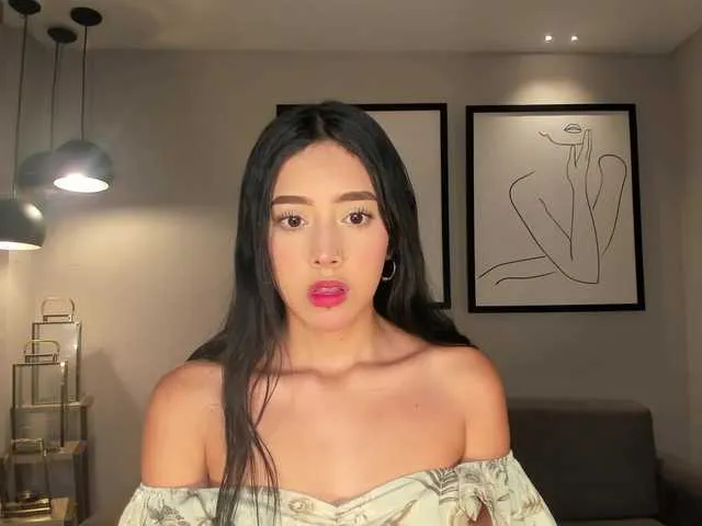 Offline ScarlettBlaze on BongaCams