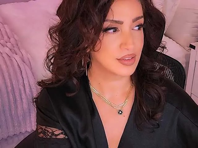 Offline SeductiveMina on BongaCams