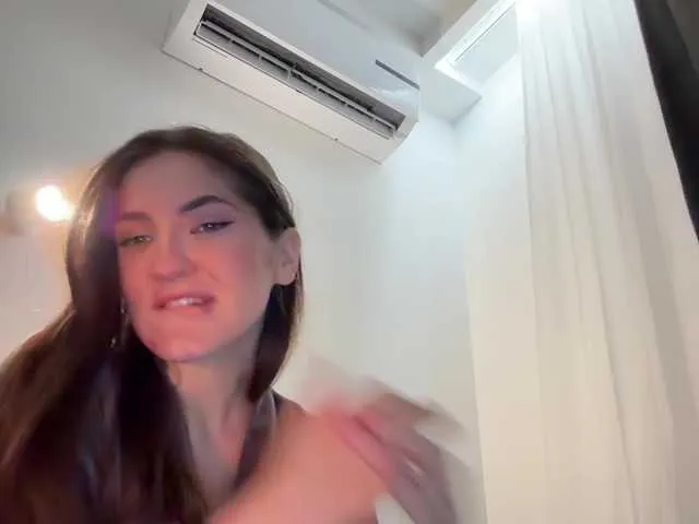 Offline SelenaMoon on BongaCams