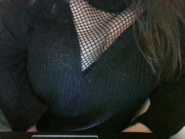 Offline sesitivelola1 on BongaCams