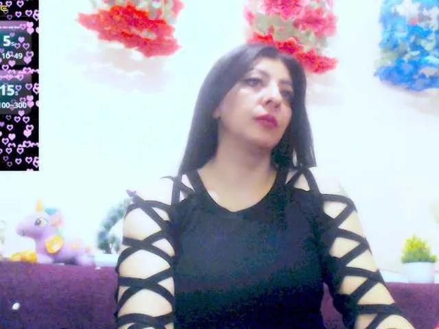 Offline SexyAlina123 on BongaCams