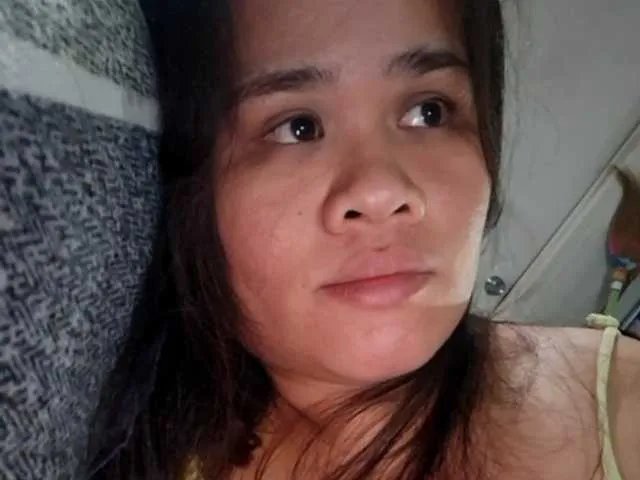 Offline sexyasian27 on BongaCams