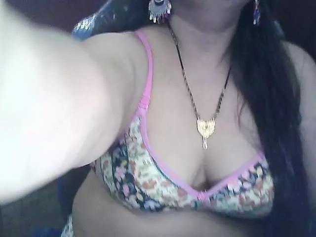 Offline sexycharu on BongaCams