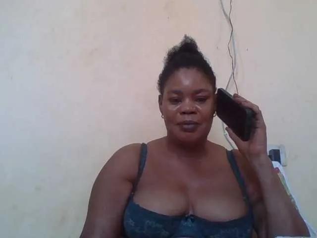 Freechat Sexydove on BongaCams