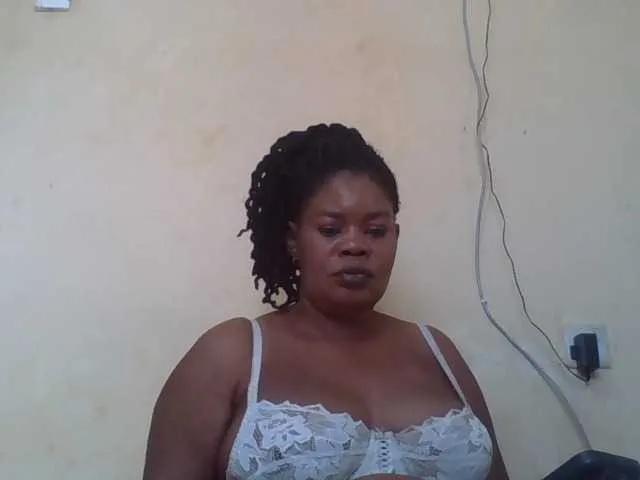 Freechat Sexydove on BongaCams