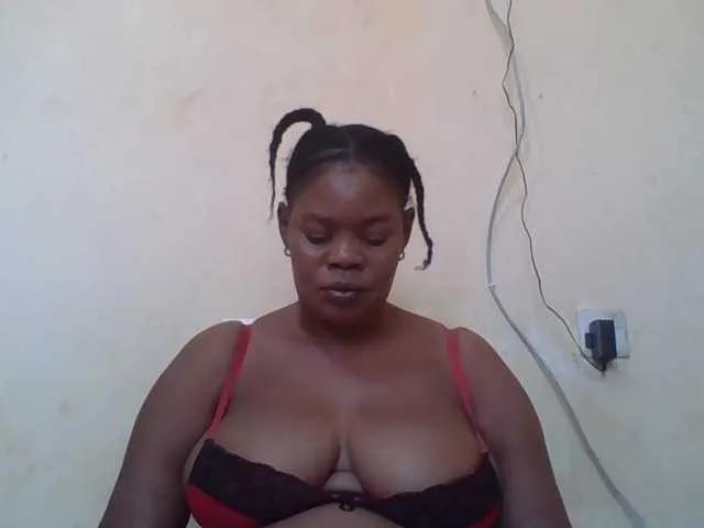 Freechat Sexydove on BongaCams