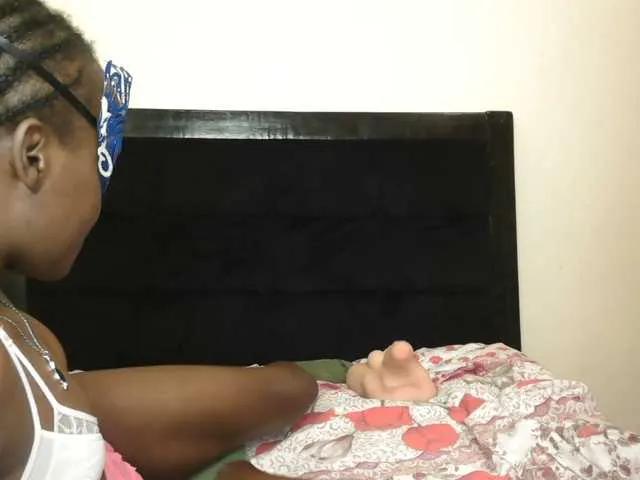 Freechat Sexymayaa on BongaCams