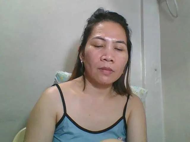 Offline Sexynipps on BongaCams