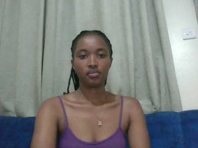 Offline shanizz001 on BongaCams