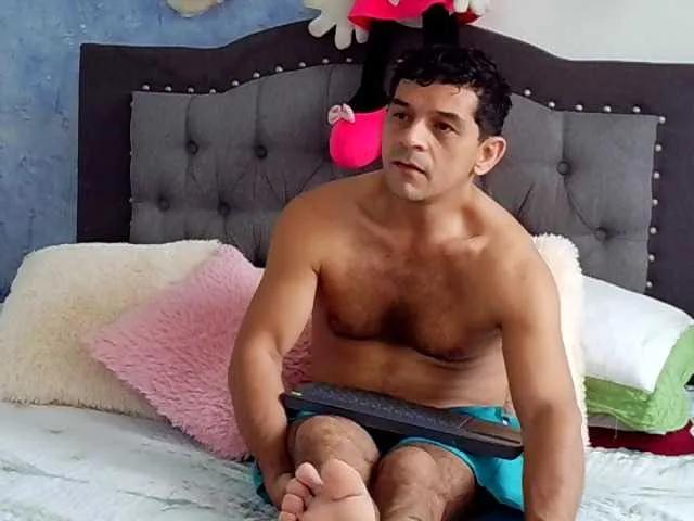 BongaCams Sharit-Latina is Freechat Sharit-Latina — Men determined with a lot of initiative