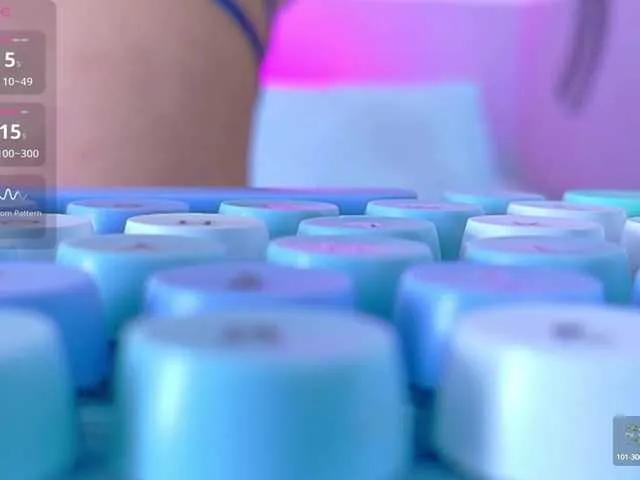 Offline skinnyprinces on BongaCams