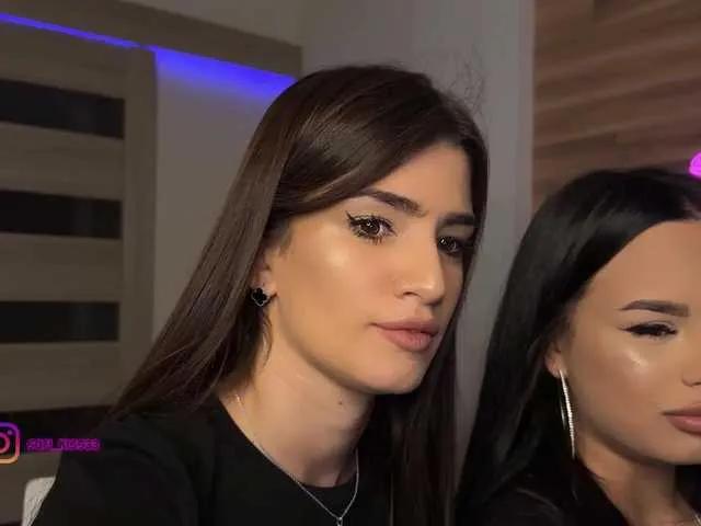 Offline Sofi-Mi on BongaCams