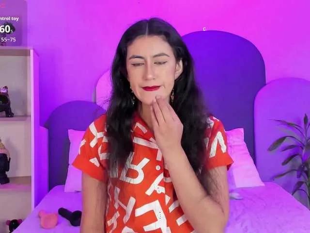 Freechat SophieGomez2 on BongaCams