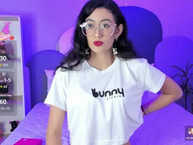 Freechat SophieGomez2 on BongaCams