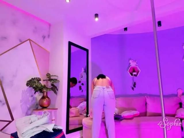 Offline Sophiie-Vega on BongaCams