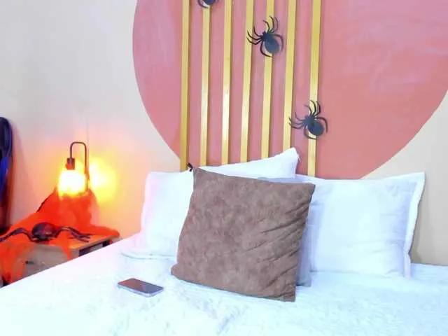 Offline StaceyWhite on BongaCams