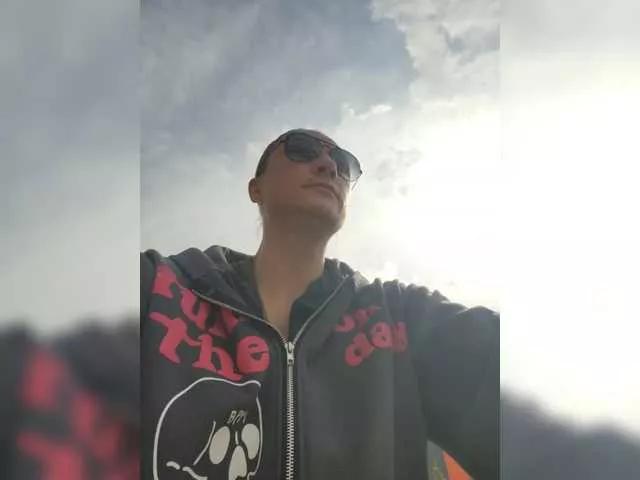 Offline StormEva on BongaCams