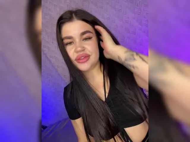 Freechat suchka-black- on BongaCams