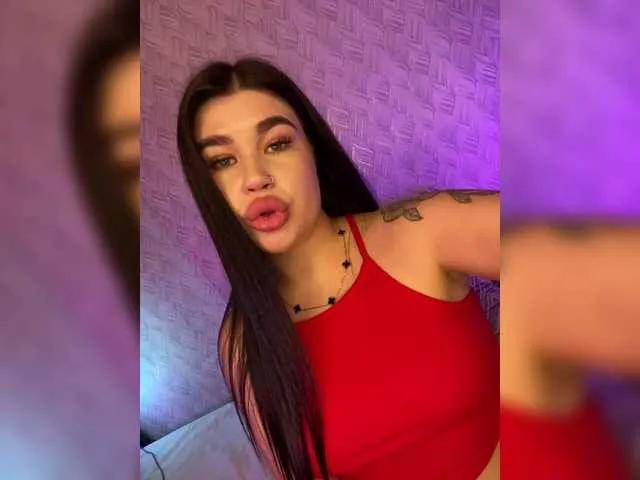 Freechat suchka-black- on BongaCams