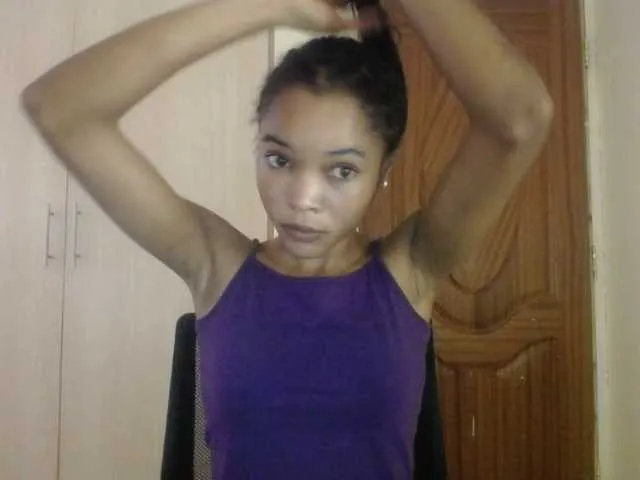 Offline sumeyhia on BongaCams