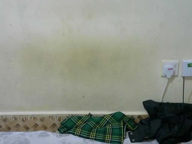 Offline Sweet-Alexas on BongaCams