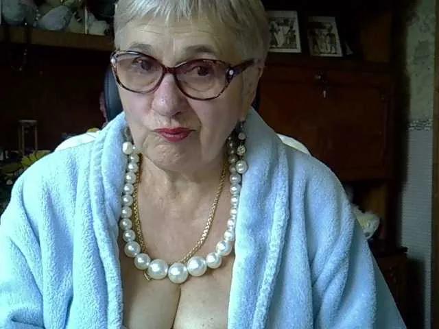 Freechat SweetCherry00 on BongaCams
