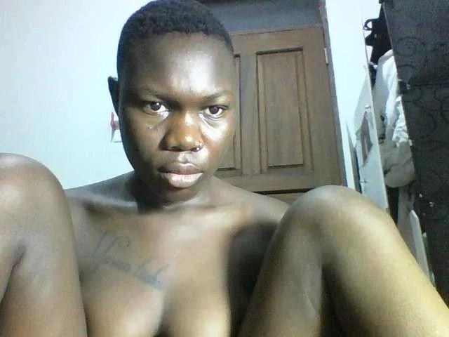 Offline Sweetchocolate on BongaCams