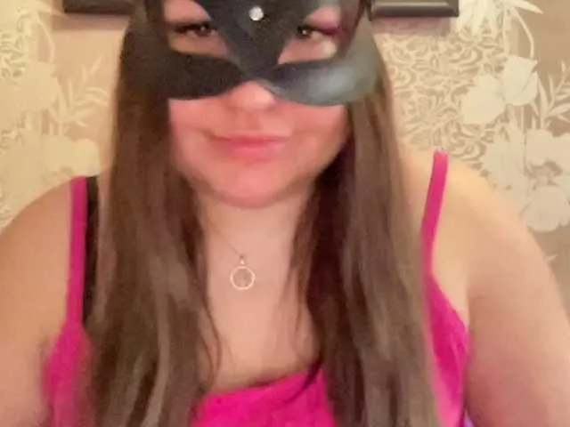 Offline SweetStrawberry1 on BongaCams