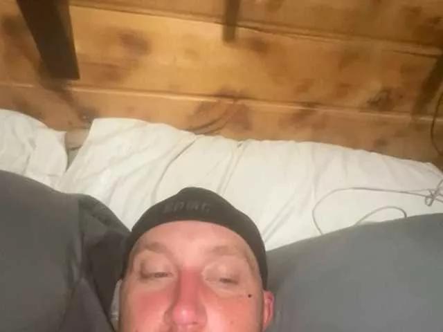 Freechat Tattedtrouble on BongaCams