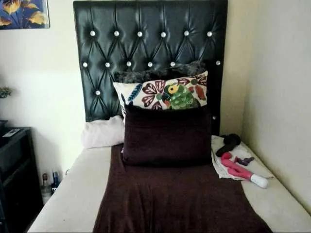 Offline temptressqeen on BongaCams