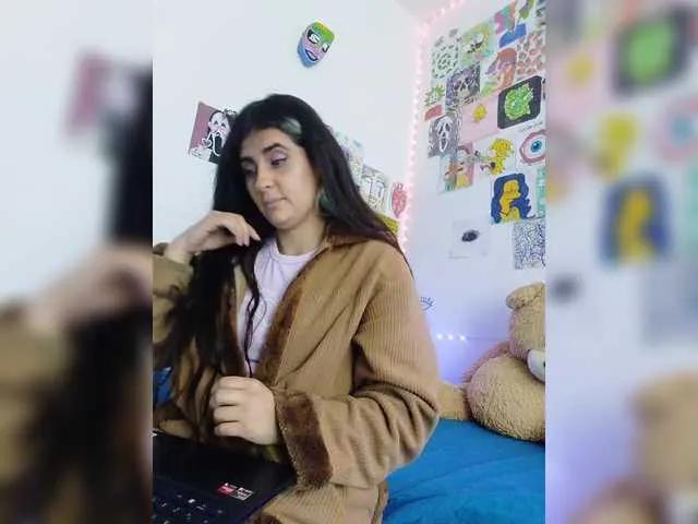 Offline theplayful on BongaCams