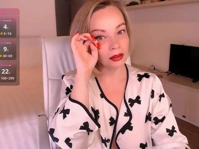 Offline Tilly-Eliot on BongaCams