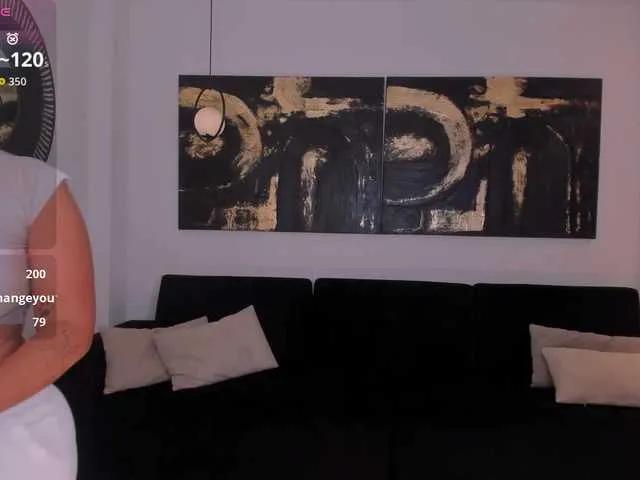 Offline ToriCross on BongaCams