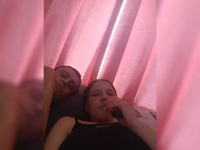 Offline UAlinas2003 on BongaCams