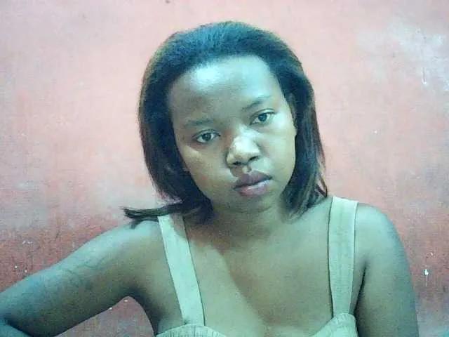 Offline valeria223 on BongaCams