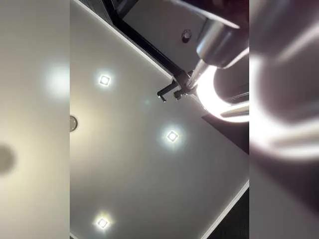 Freechat Vero19nika on BongaCams