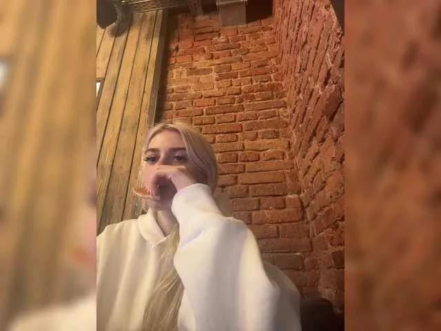 Offline VibroMashulka on BongaCams