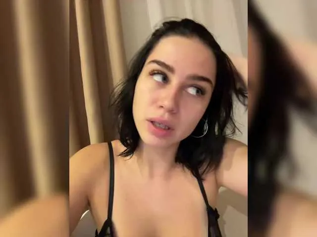 Offline VibroMashulkaDashulka on BongaCams