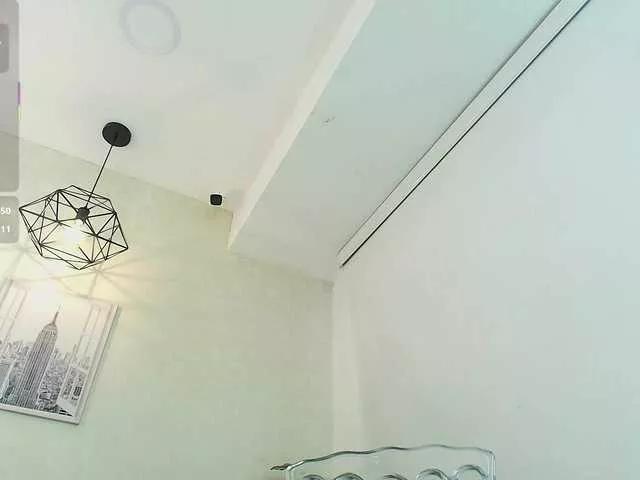 Offline Victoria-Collins on BongaCams