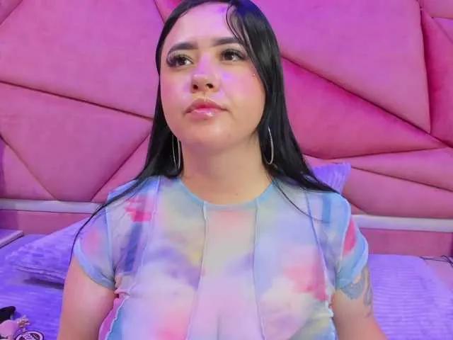 Offline VictoriaRossy on BongaCams